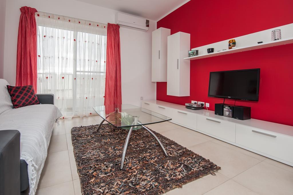 The Waves Apartment Marsaxlokk Quarto foto