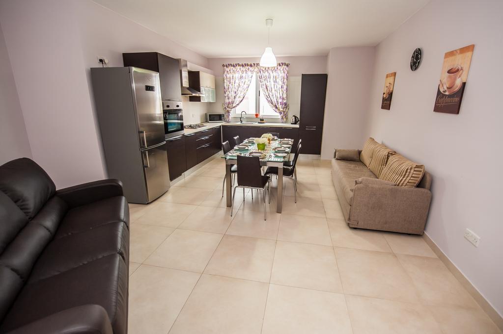 The Waves Apartment Marsaxlokk Quarto foto